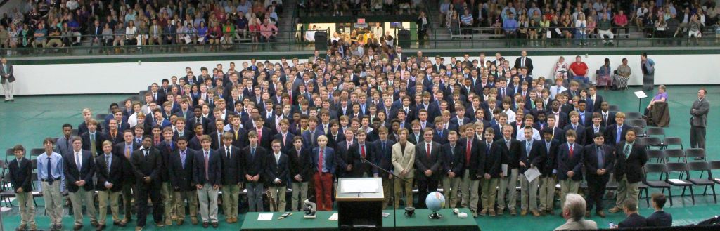 The Class of 2021 committed to excellence at the fifth annual Freshman Class Academic Convocation. 