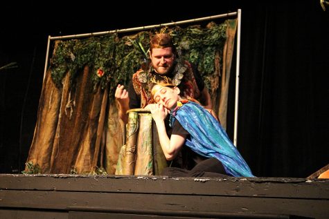 Kentucky Shakespeare Festival Players Perform ‘Midsummer’ at Trinity