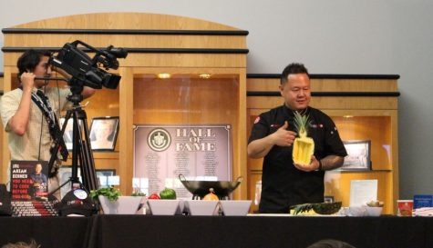 Renowned Chef Demonstrates Skills at Trinity