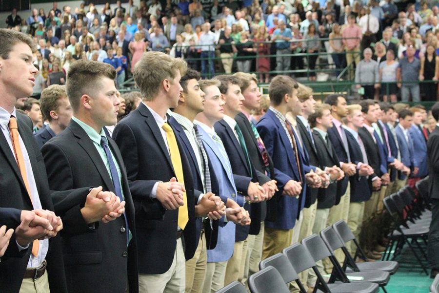 Juniors Celebrate Transition to Leadership with a Mass and a Formal