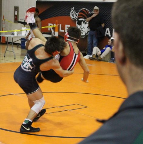 Rocks Wrestling with Intensity, Pushing for Strong State Finish