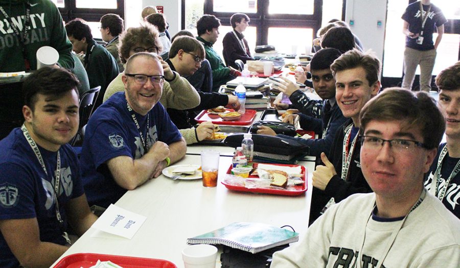 The House Unity Day allowed faculty and students to enjoy a meal and some conversation. 