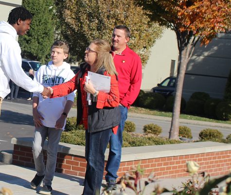Rocks Welcome More than 1,100 Guests During Open House