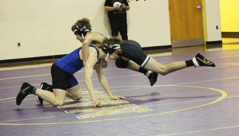 Wrestling Seniors to be Honored