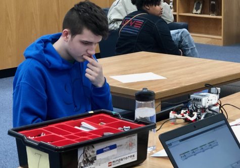 Trinity Junior Wins Live Programming at RoboRumble