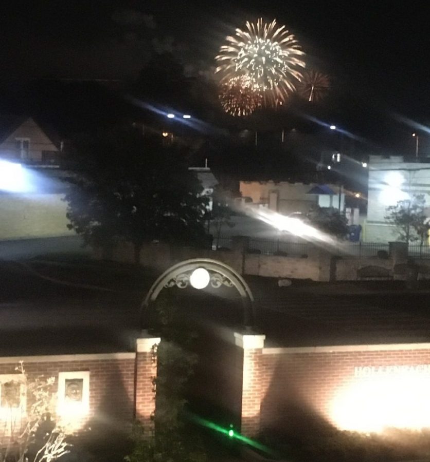 This moment was captured during this weekend's Thunder Over Louisville fireworks display. 